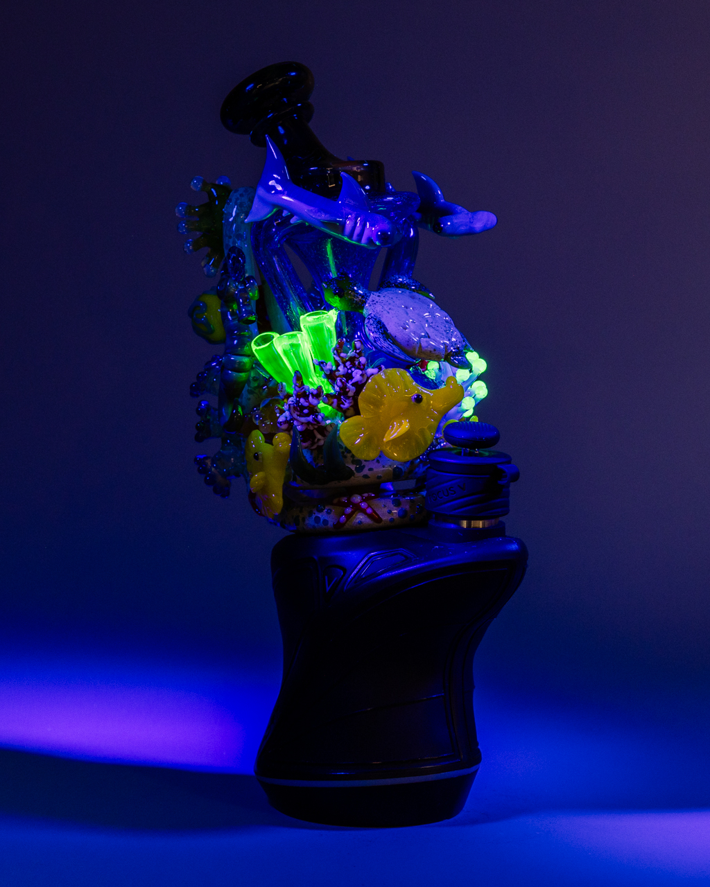 Glass piece by Sandalz Glass — image 2 of 2
