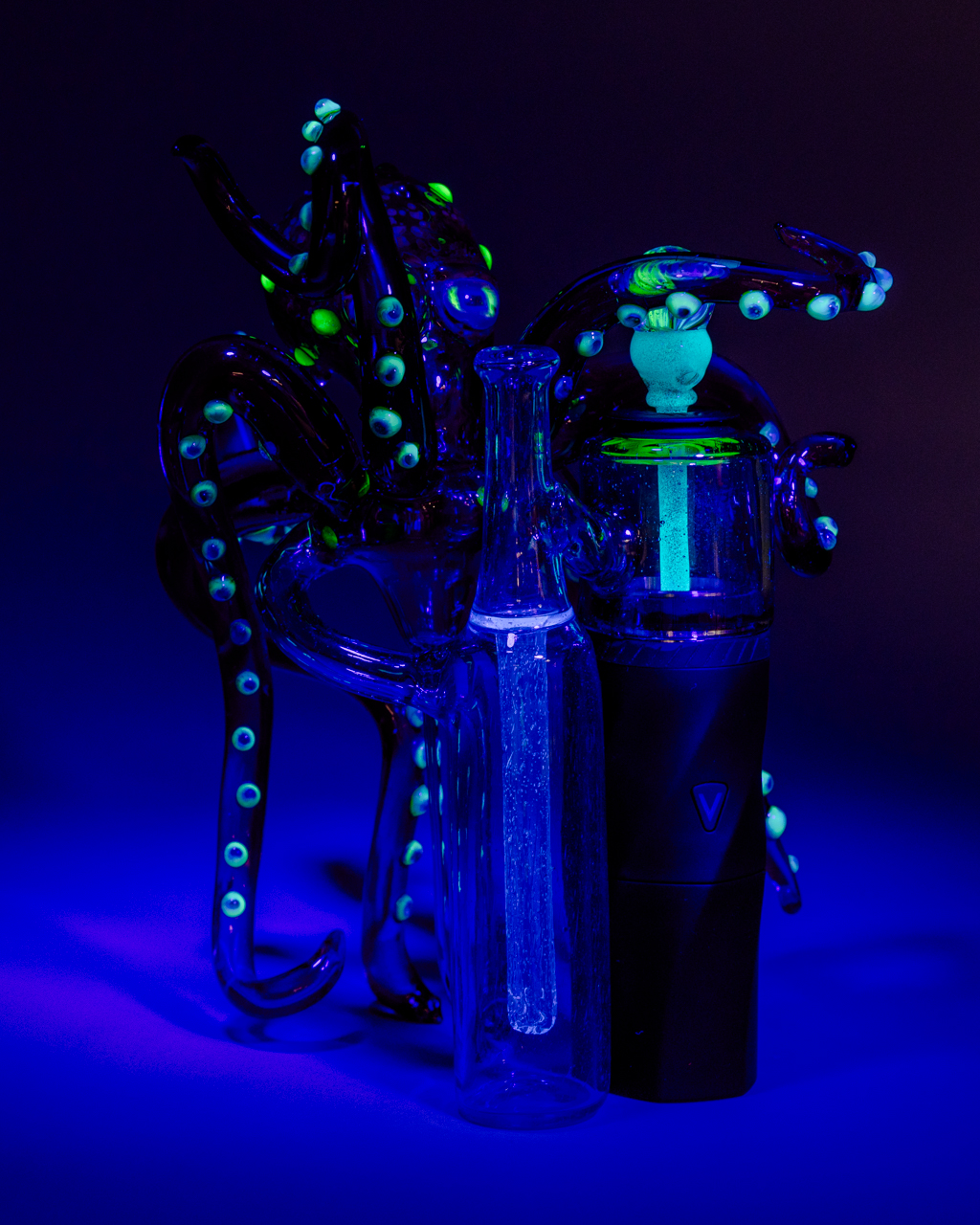 Glass piece by KMA Glass — image 2 of 2