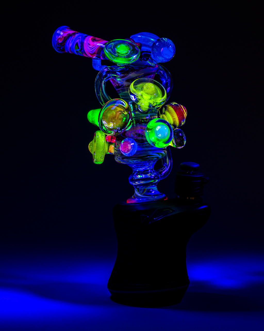 Glass piece by Kosher Glass — image 2 of 2